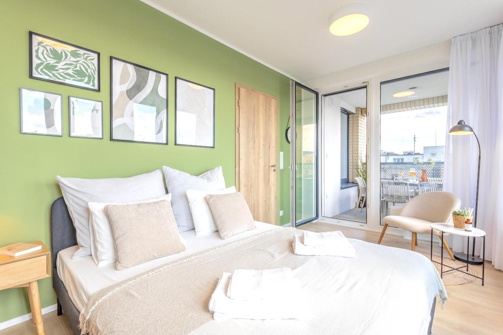 Ferienwohnung Bright 2Br - 7Th Floor, Balcony, Free Parking By Gravity Prag Exterior foto